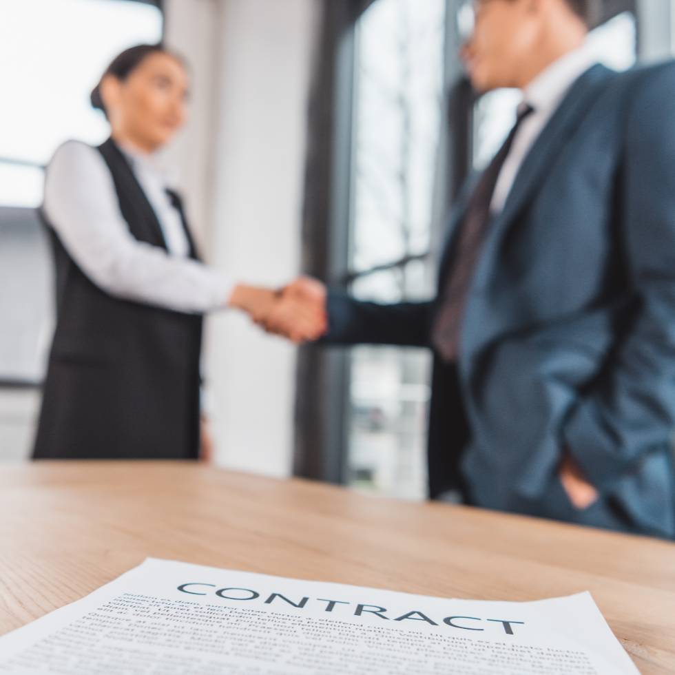 ¿Cuándo es necesario formalizar un contrato entre socios? Riesgos de no hacerlo